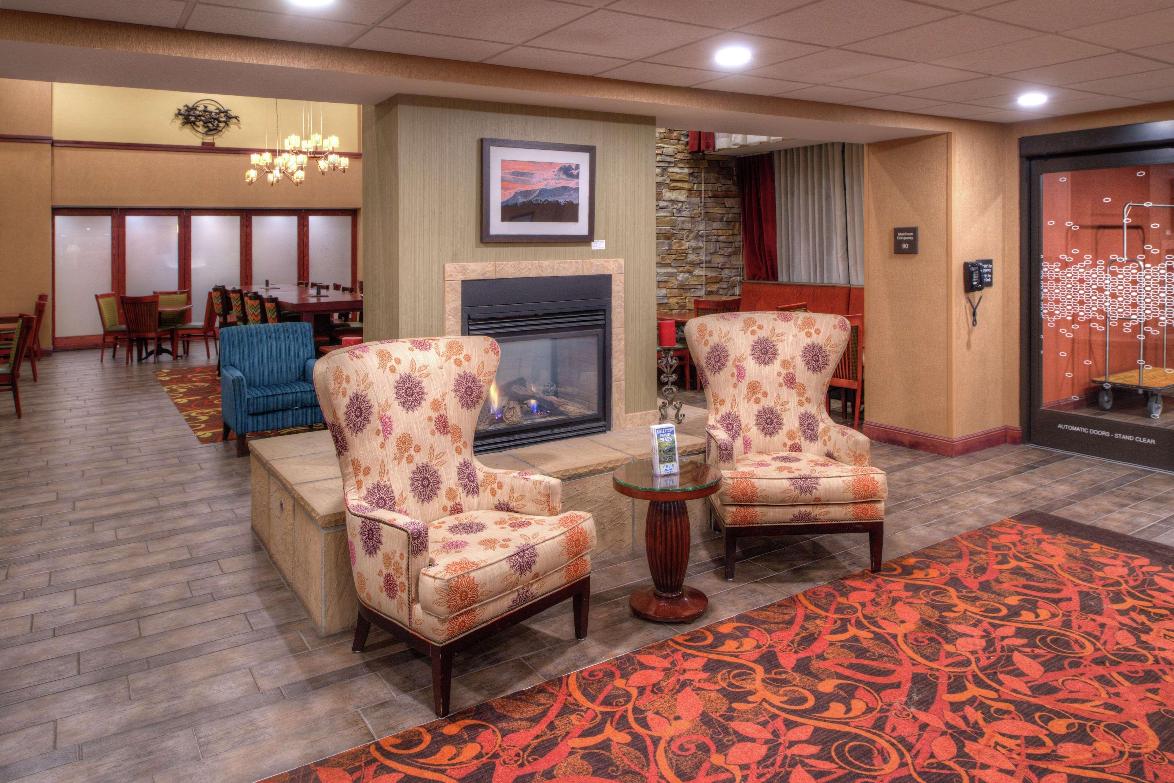 Hotel Hampton &