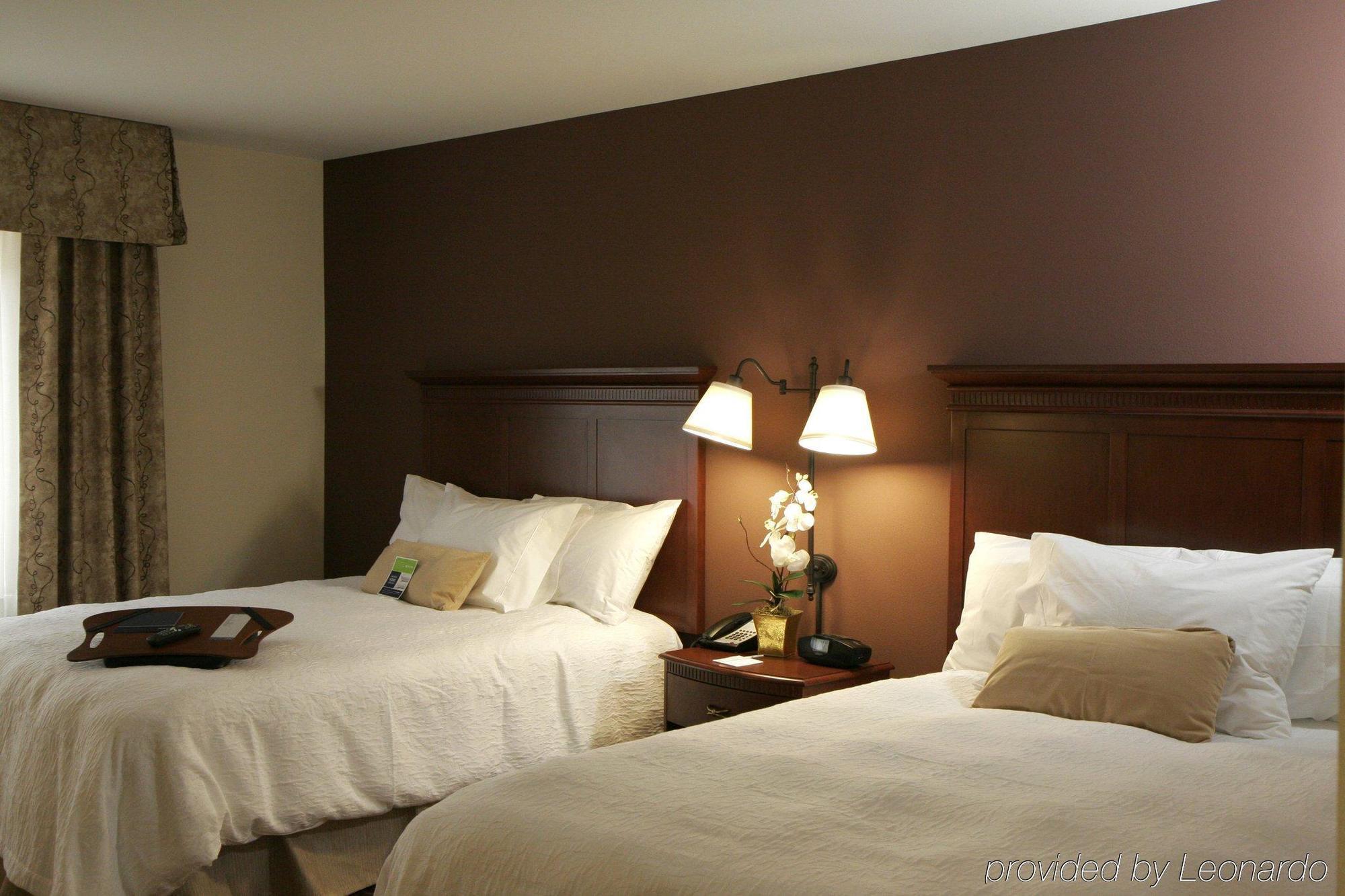 Hotel Hampton & 3*